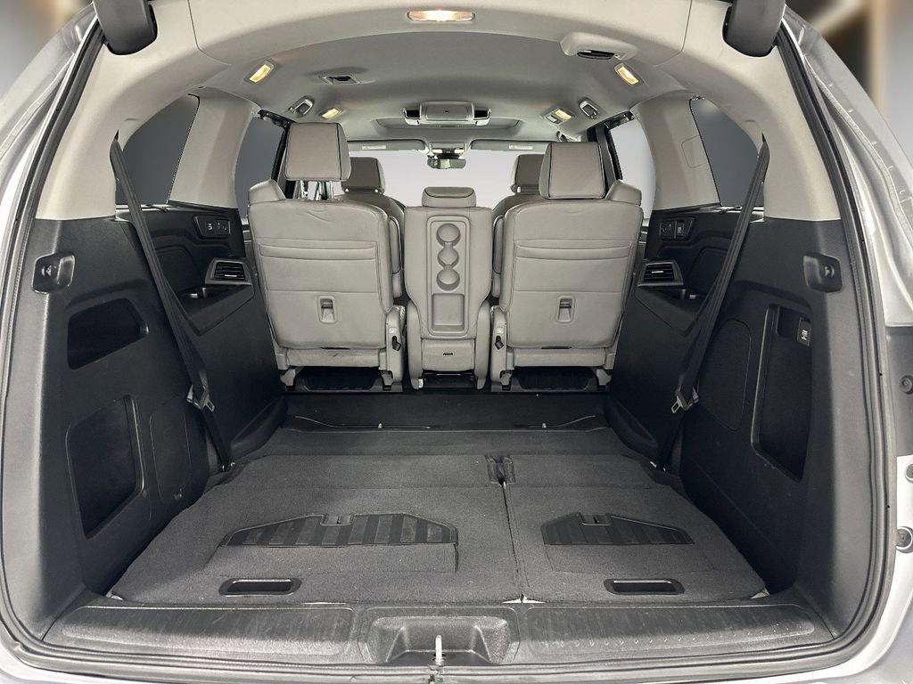 Used 2022 Honda Odyssey Elite image 11
