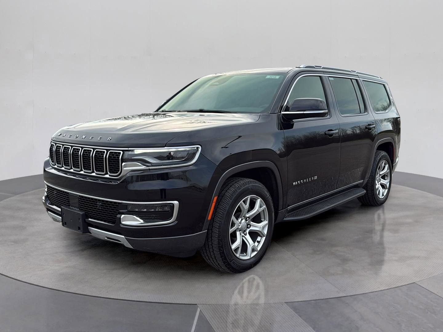 Used 2022 Jeep Wagoneer Series II image 1