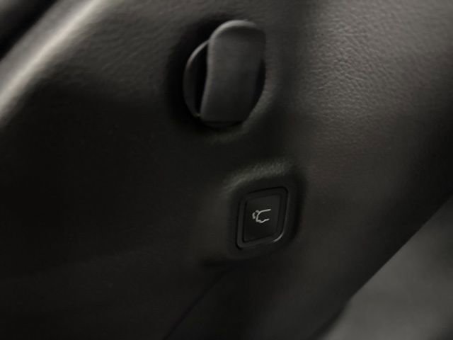 New 2026 Jeep Compass Latitude image 18