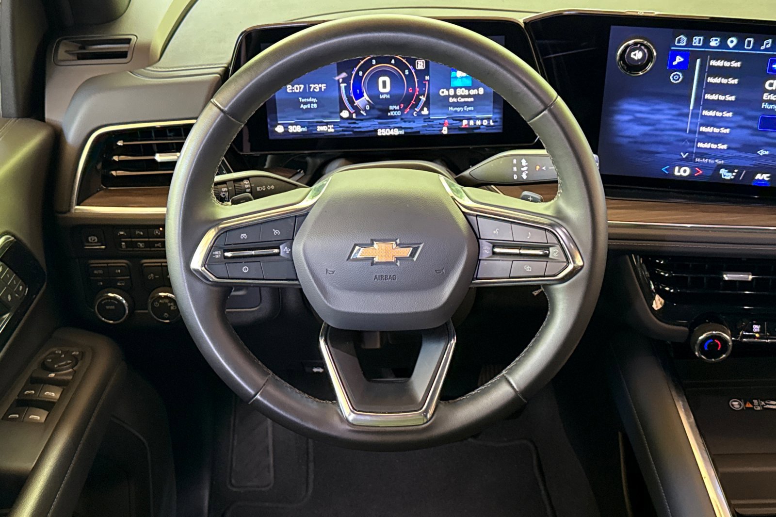 Used 2025 Chevrolet Tahoe LT AWD/4WD image 18