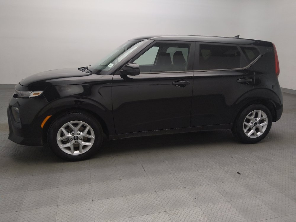 Used 2022 Kia Soul LX w/ Technology Package FWD image 2