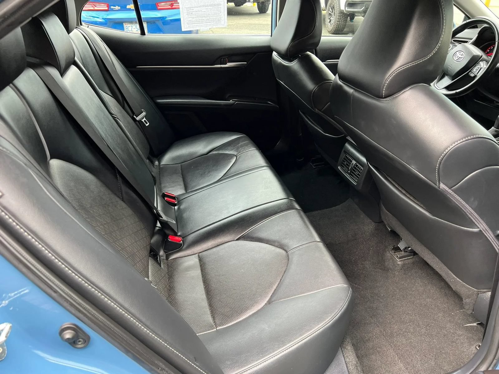 Used 2024 Toyota Camry XSE FWD image 9