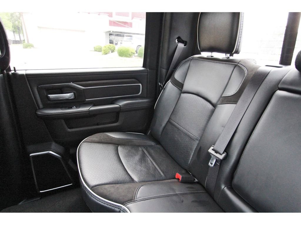 Used 2025 RAM 2500 Laramie w/ Night Edition AWD/4WD image 9