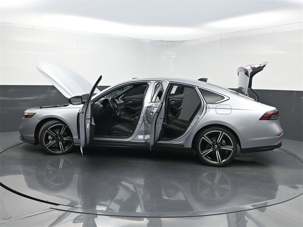 Used 2023 Honda Accord Sport image 33
