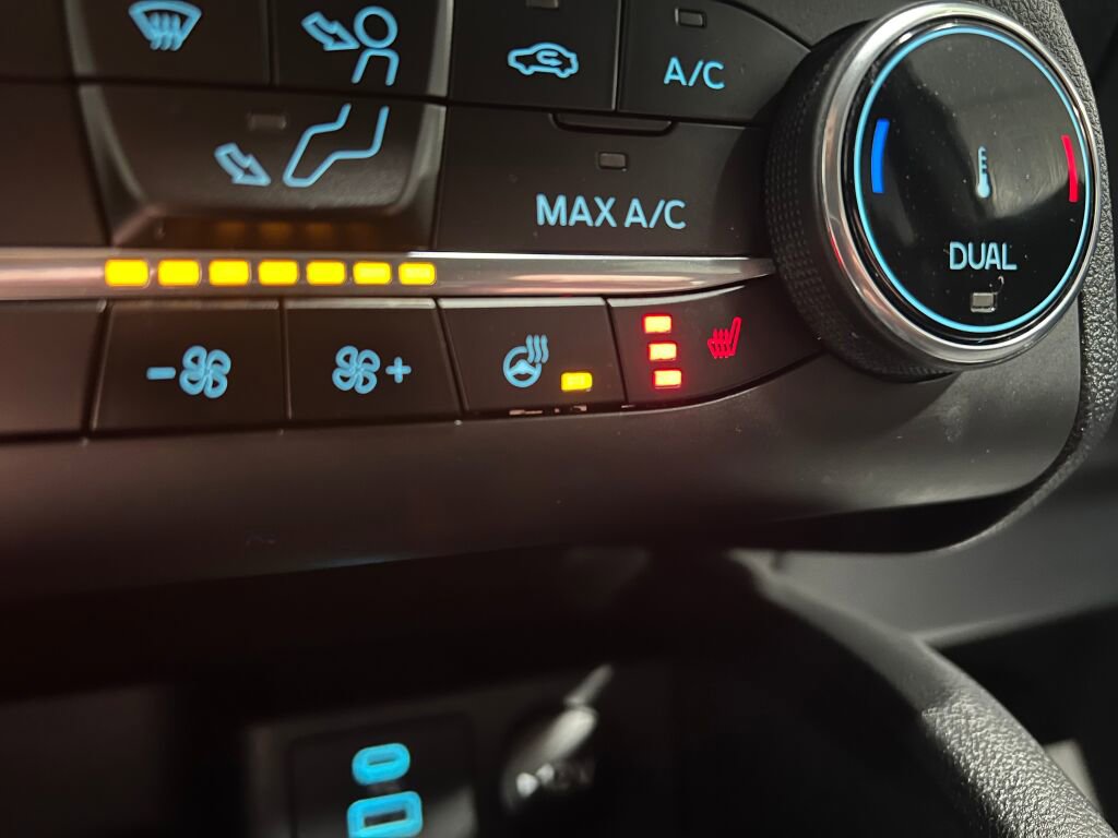 Used 2023 Ford Escape Active image 13