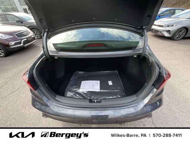 Certified 2024 Kia Forte GT-Line FWD image 16