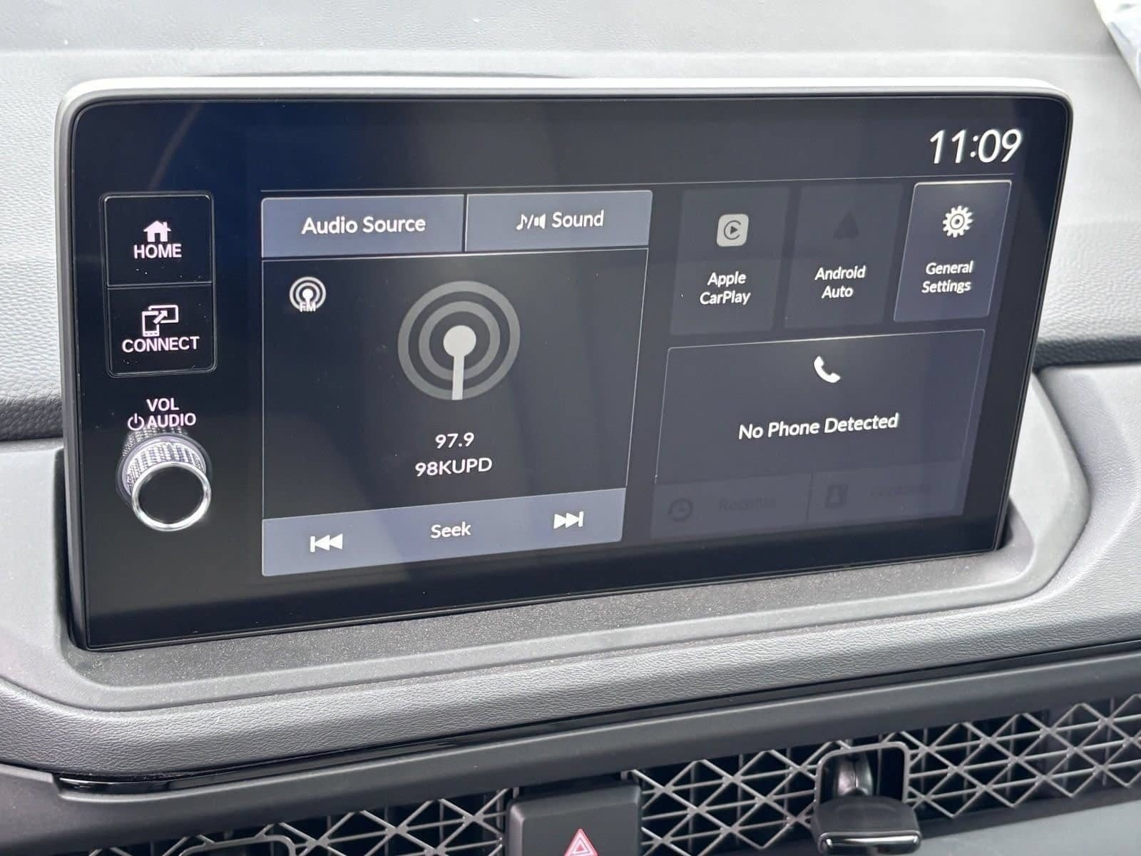 New 2026 Honda Accord LX image 18