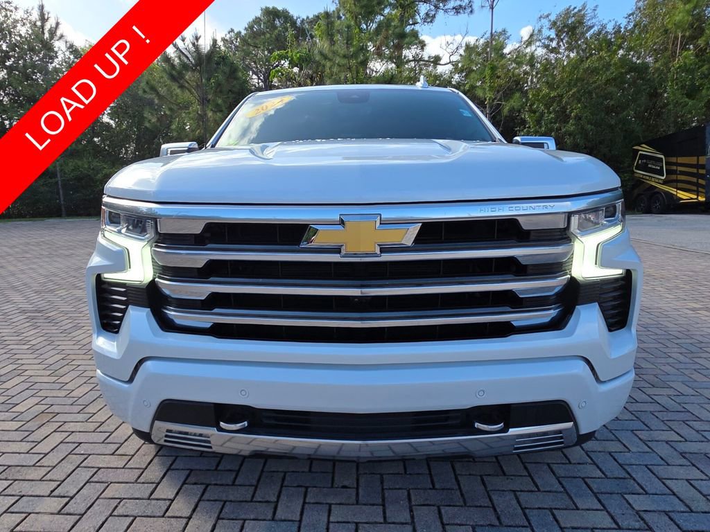 Used 2024 Chevrolet Silverado 1500 High Country w/ Technology Package image 2