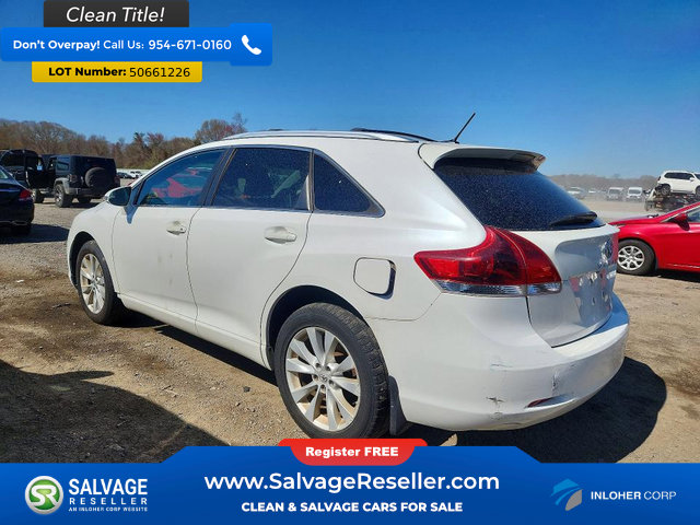 Used 2015 Toyota Venza LE AWD/4WD image 3