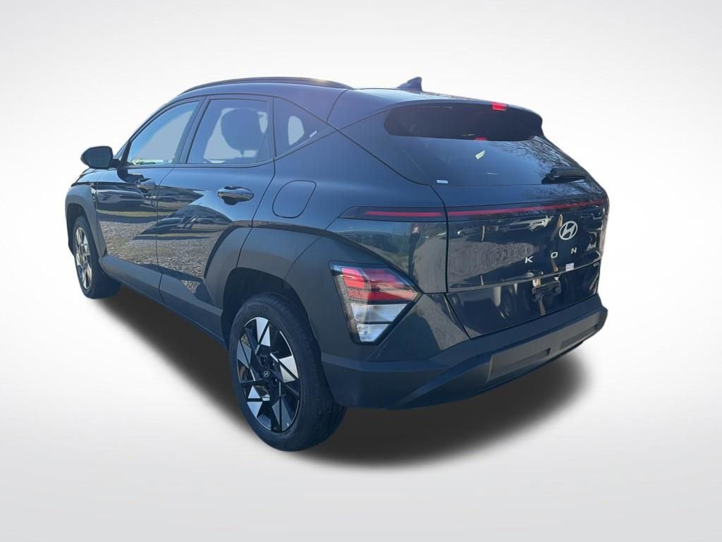 Used 2025 Hyundai Kona SEL image 12