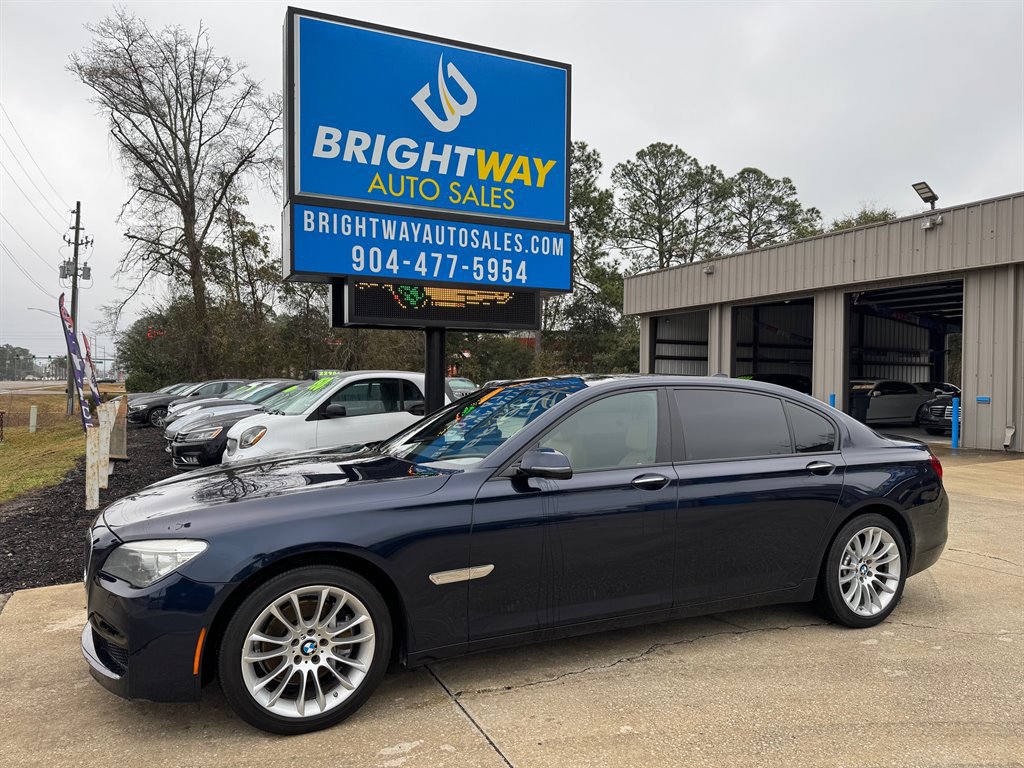 Used 2015 BMW 740Li w/ Executive Package image 1