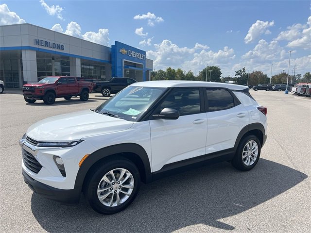 New 2026 Chevrolet TrailBlazer LS w/ LS Convenience Package video 1