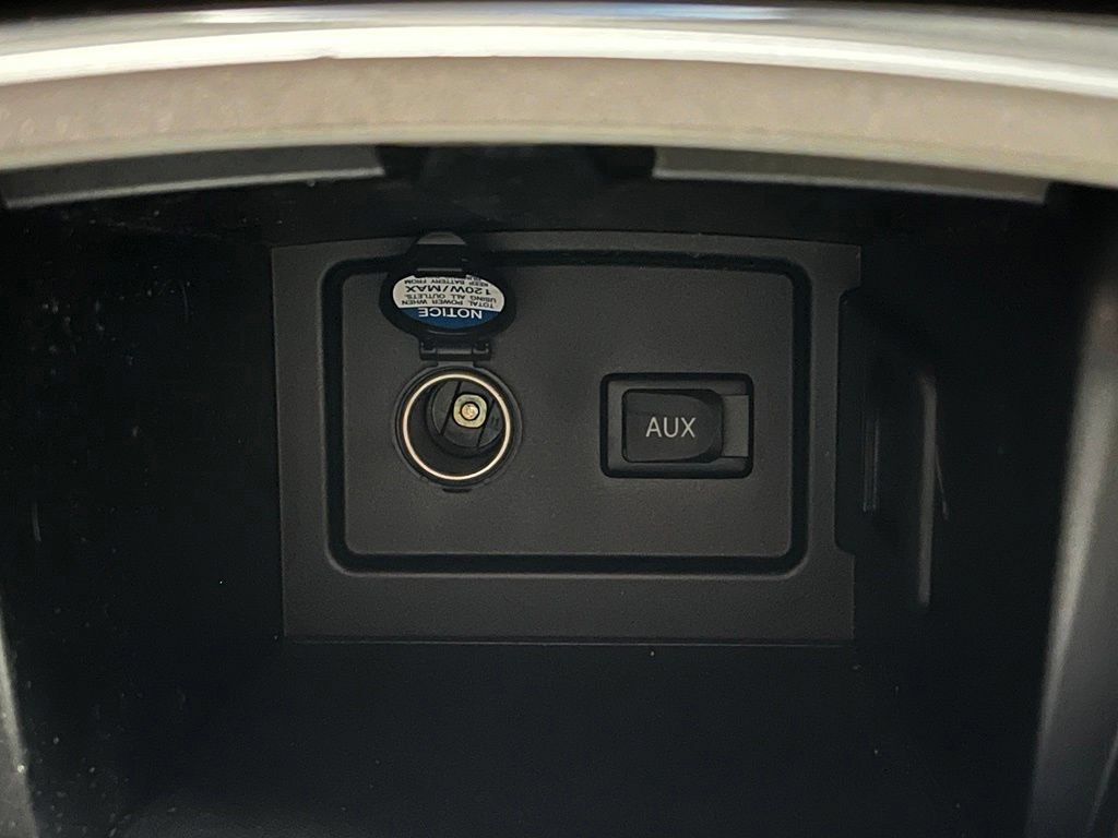 Used 2009 Toyota Camry LE FWD image 9