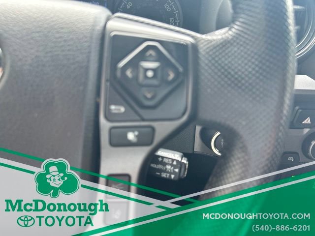 Used 2021 Toyota Tacoma TRD Sport w/ Technology Package AWD/4WD image 18