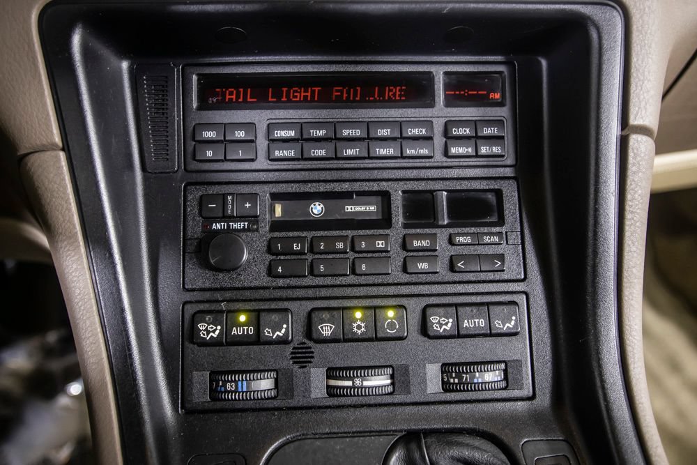 Used 1993 BMW 850Ci RWD image 31