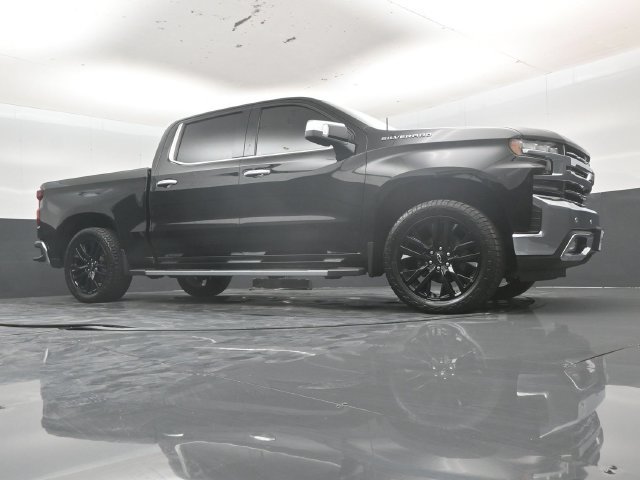 Used 2020 Chevrolet Silverado 1500 LTZ w/ LTZ Premium Package AWD/4WD image 54