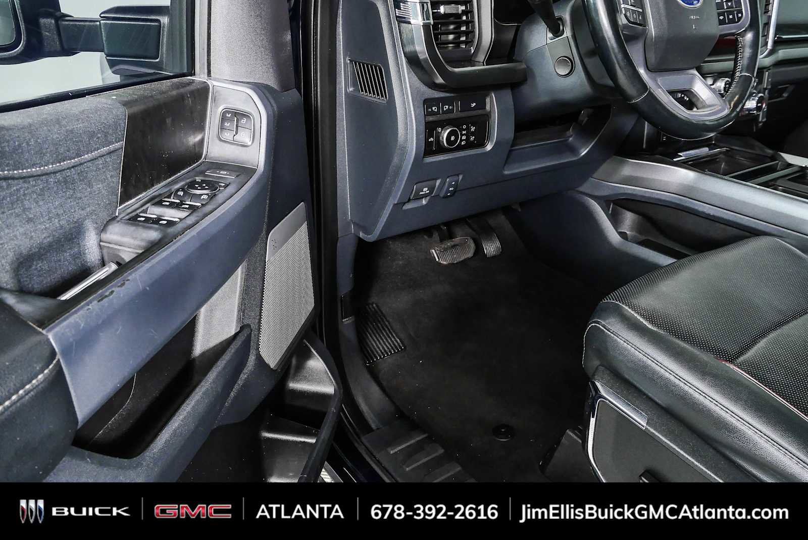 Used 2023 Ford F250 Lariat w/ Sport Appearance Package AWD/4WD image 8