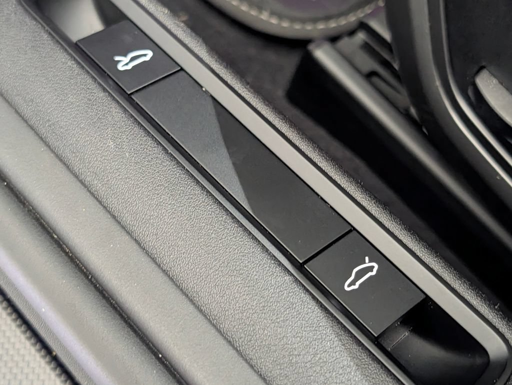 Certified 2022 Porsche 911 Carrera 4 GTS AWD/4WD image 29