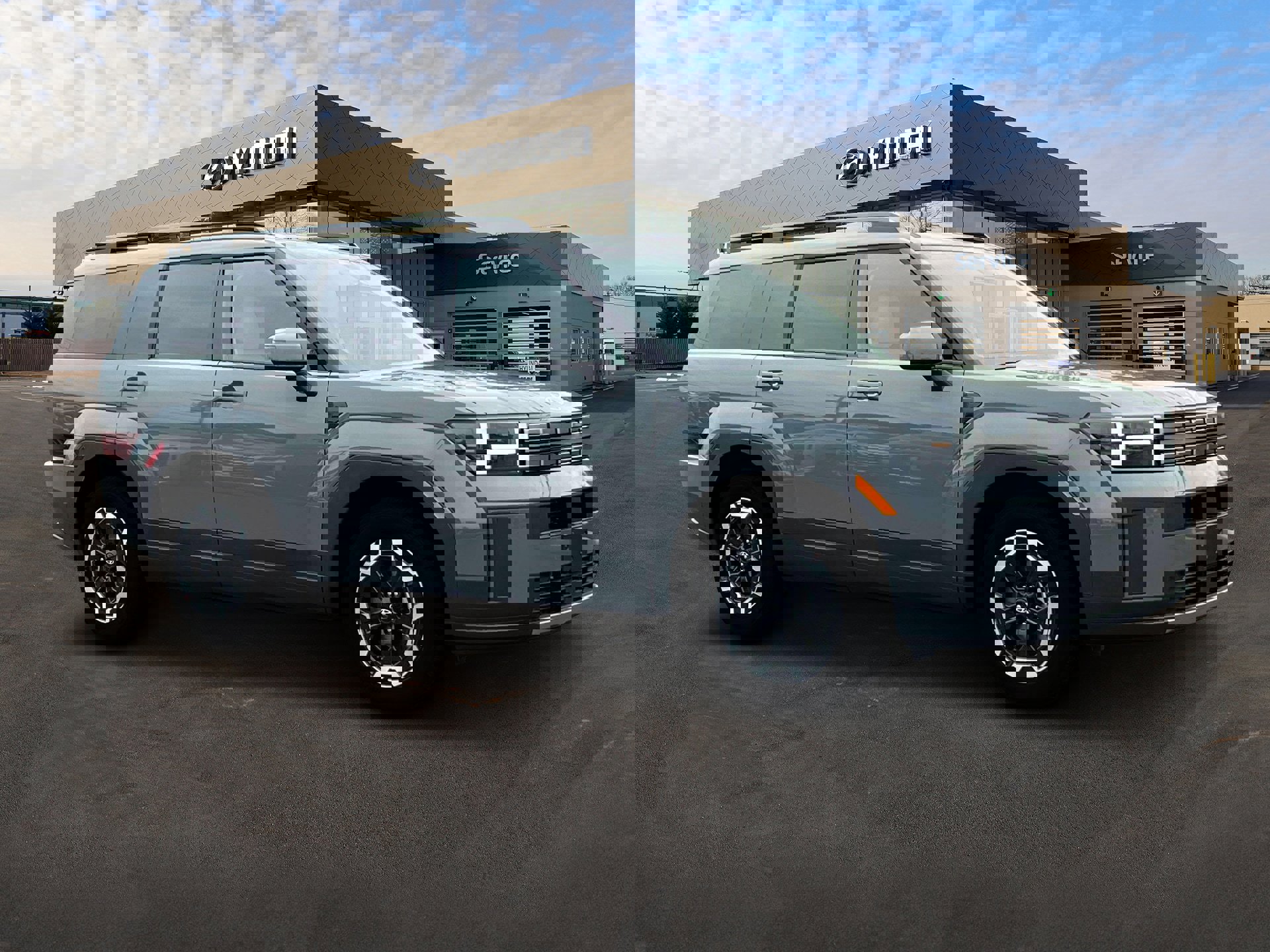 Used 2025 Hyundai Santa Fe SEL image 10