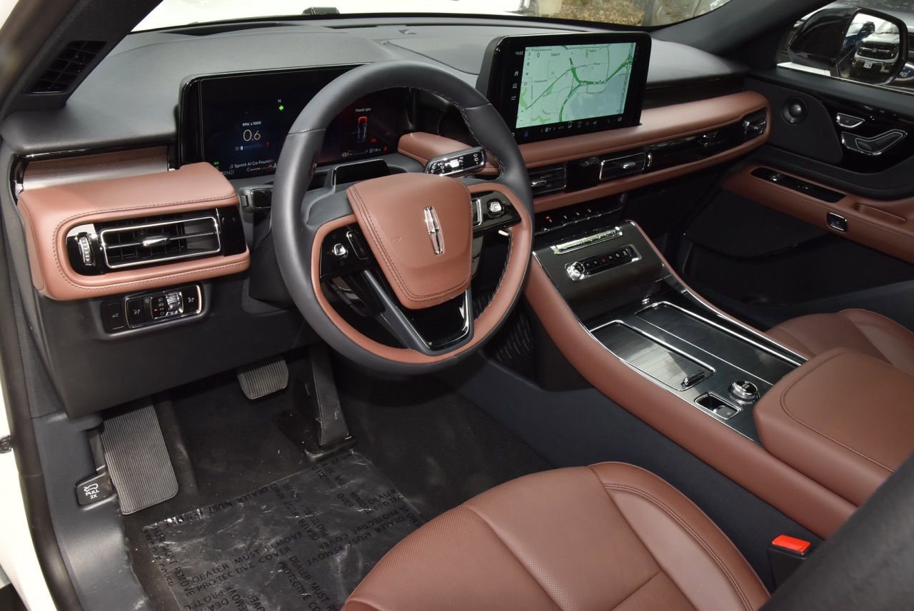 New 2026 Lincoln Aviator Reserve AWD/4WD image 35