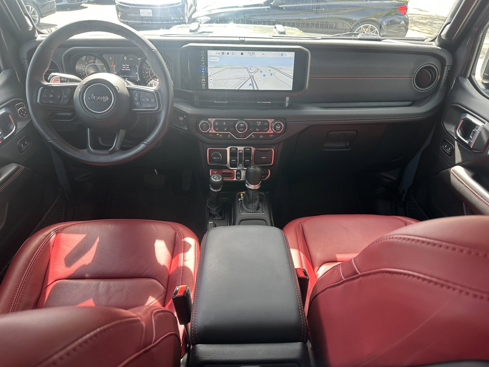 Used 2024 Jeep Wrangler Unlimited Rubicon 392 image 17