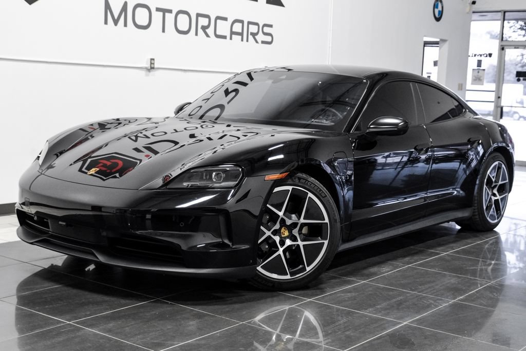 Used 2025 Porsche Taycan RWD image 7