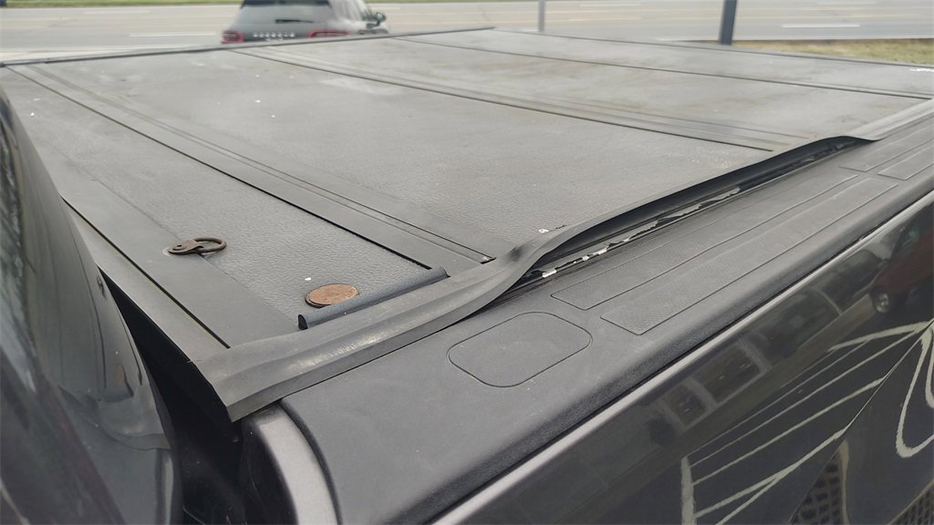 Used 2011 Toyota Tundra 4x4 CrewMax image 31