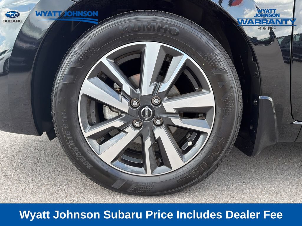 Used 2024 Nissan Versa S w/ S Plus Package FWD image 3