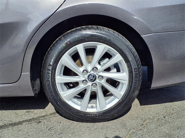 Used 2024 Toyota Camry LE image 7