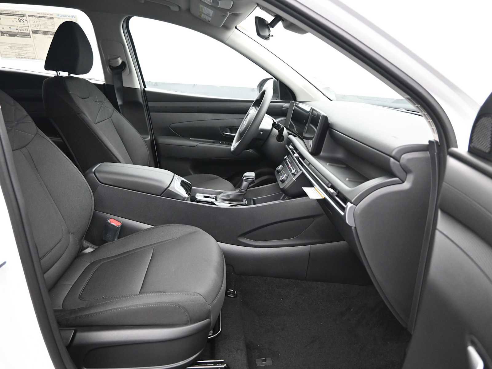 New 2026 Hyundai Tucson SE image 11