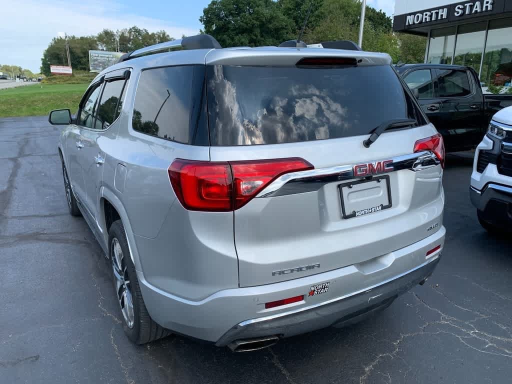 Certified 2019 GMC Acadia Denali w/ Technology Package AWD/4WD image 3