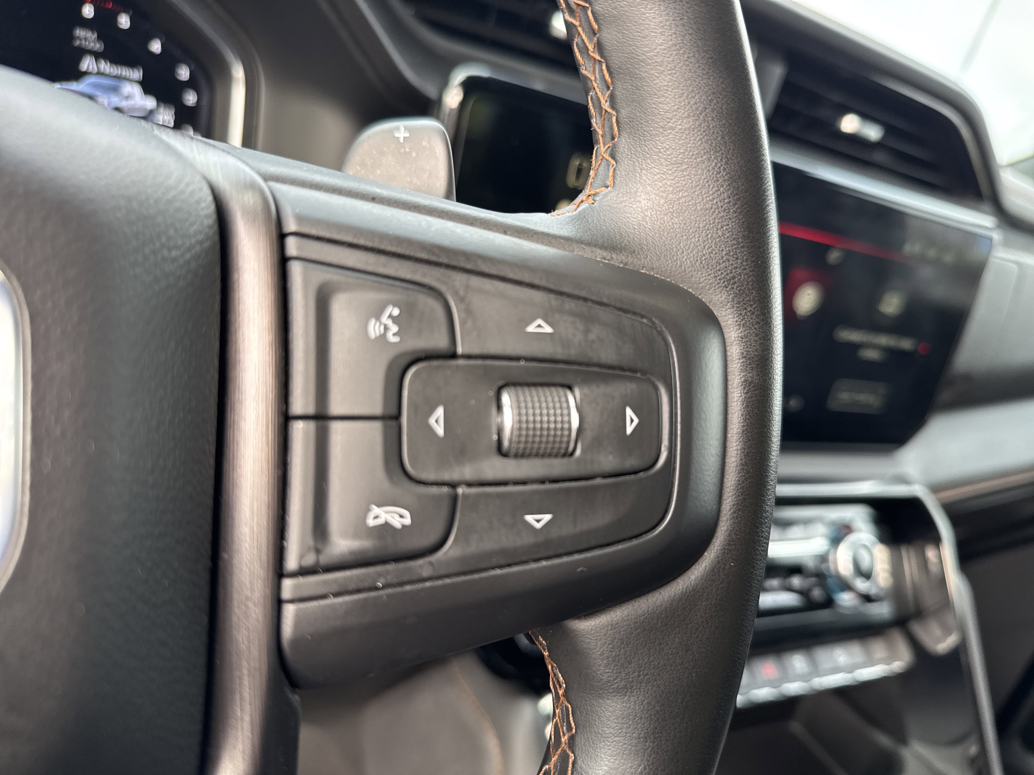 Used 2025 GMC Sierra 1500 AT4 w/ AT4 Premium Package image 21