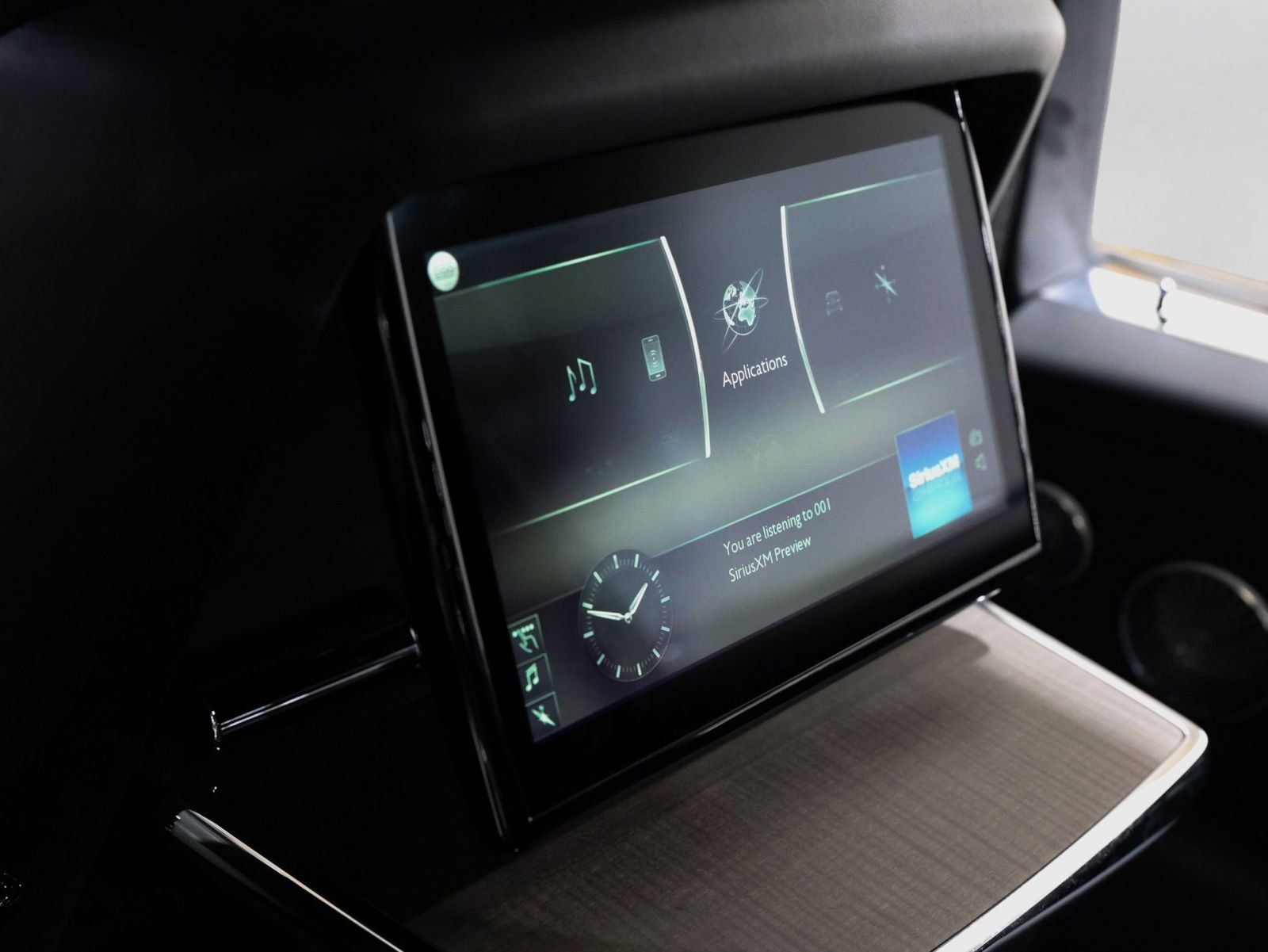 Used 2019 Rolls-Royce Cullinan AWD/4WD image 27