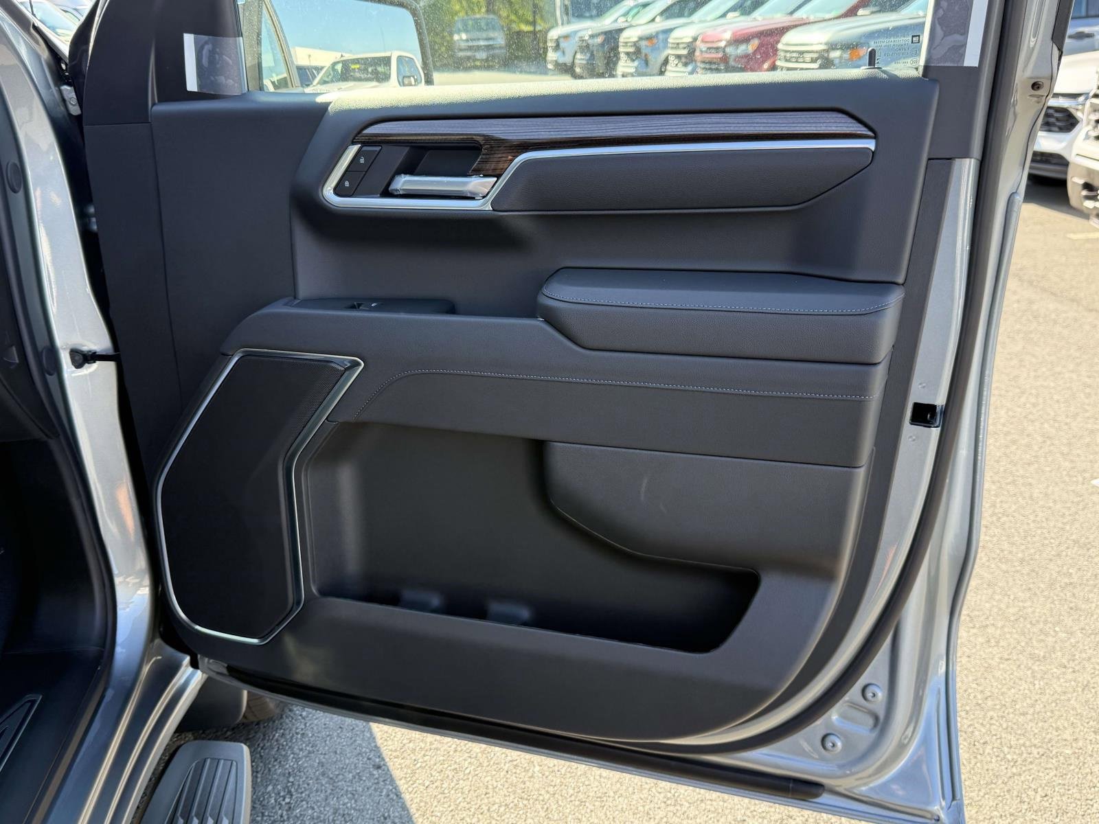 New 2026 Chevrolet Silverado 1500 LT w/ Leather Package image 21
