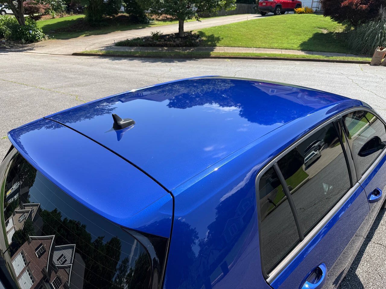 Used 2019 Volkswagen Golf R 4-Door AWD/4WD image 12