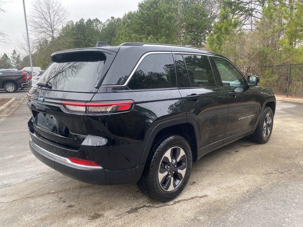 Used 2024 Jeep Grand Cherokee Limited 4xe image 3