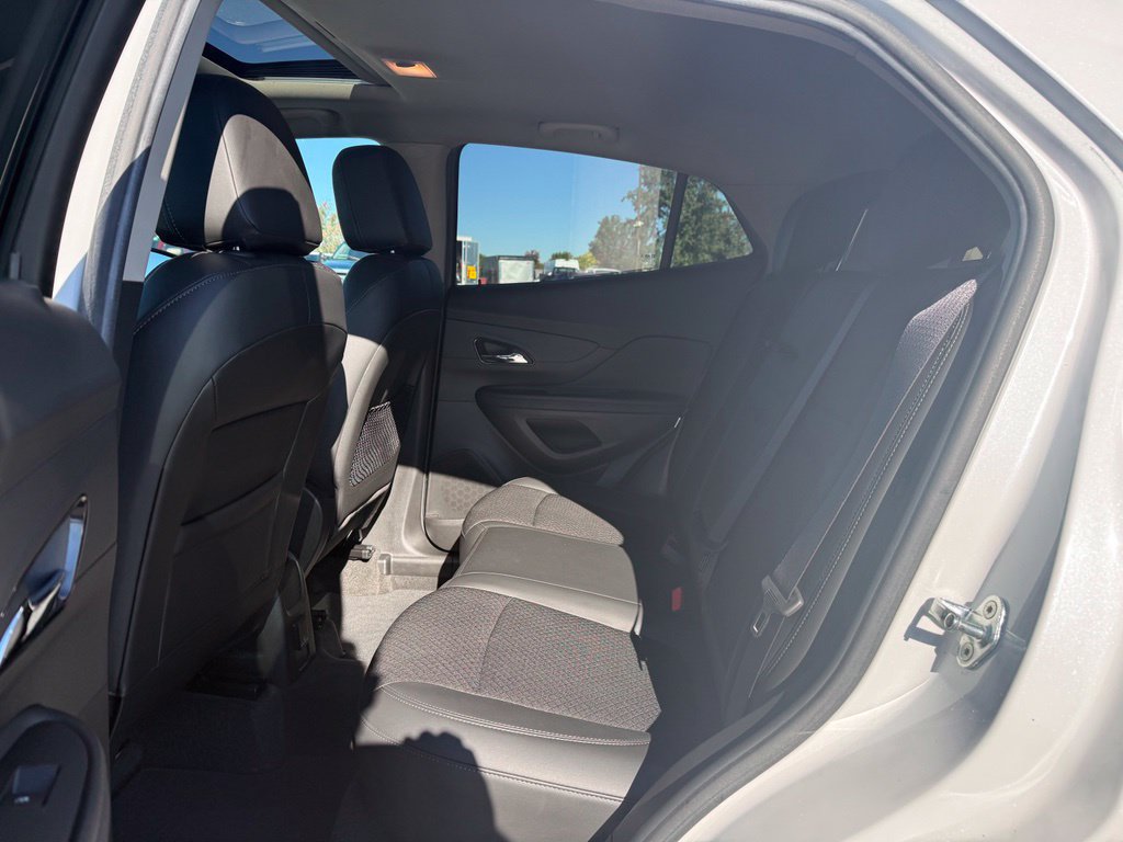 Used 2017 Buick Encore Preferred w/ Experience Buick Package FWD image 10