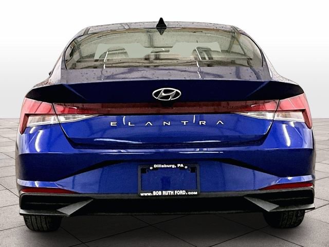 Used 2023 Hyundai Elantra SEL FWD image 4
