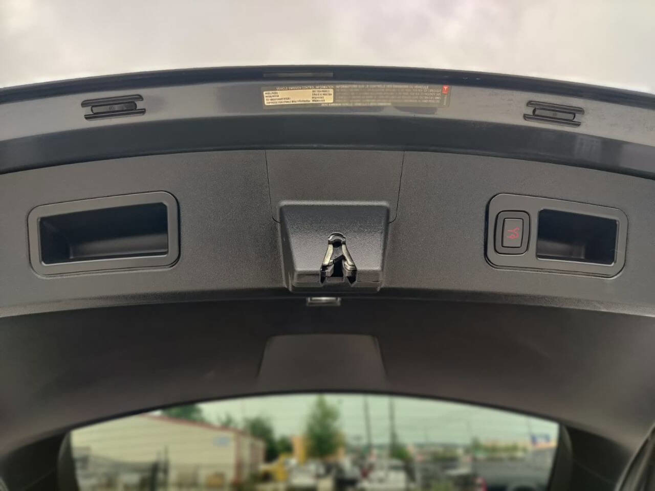 Used 2017 Tesla Model S 75 image 26