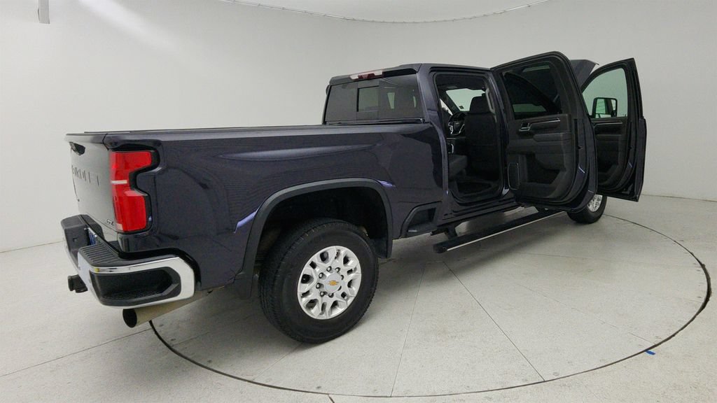 Certified 2024 Chevrolet Silverado 2500 LTZ w/ LTZ Premium Texas Edition AWD/4WD image 12