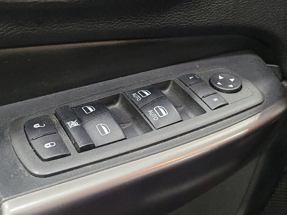 Used 2021 Jeep Cherokee Limited AWD/4WD image 27
