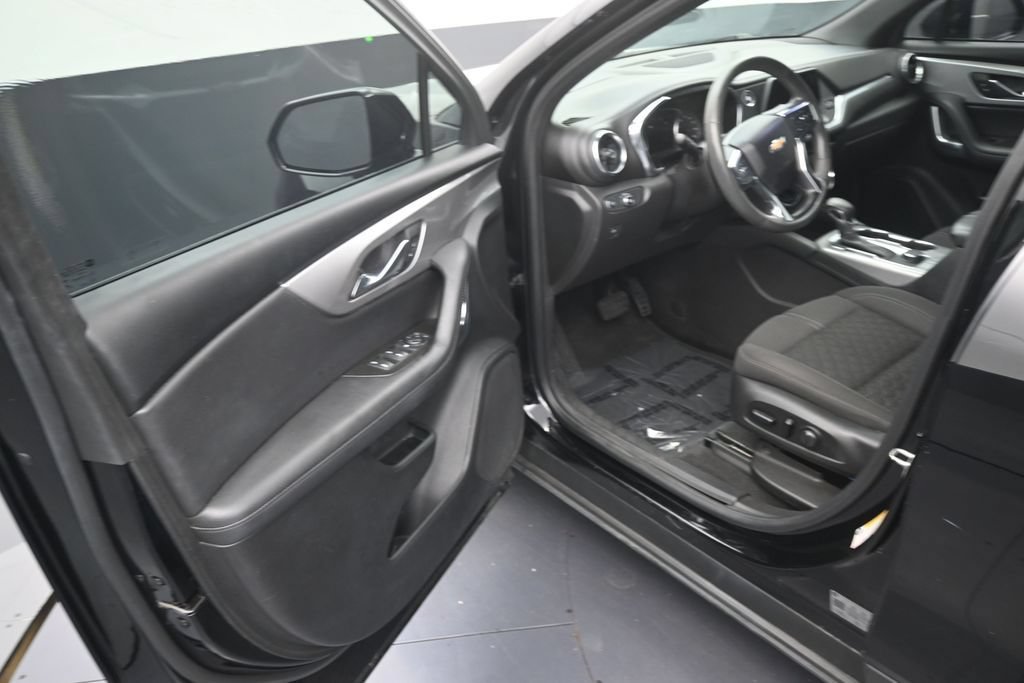 Used 2021 Chevrolet Blazer LT FWD image 10