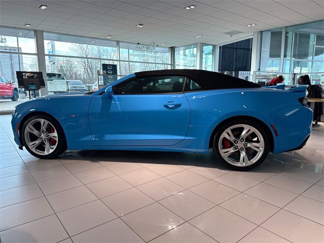 Used 2023 Chevrolet Camaro SS image 2