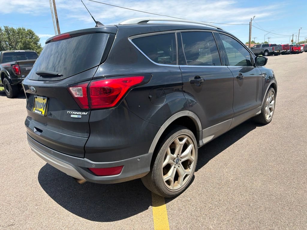 Used 2019 Ford Escape Titanium AWD/4WD image 6