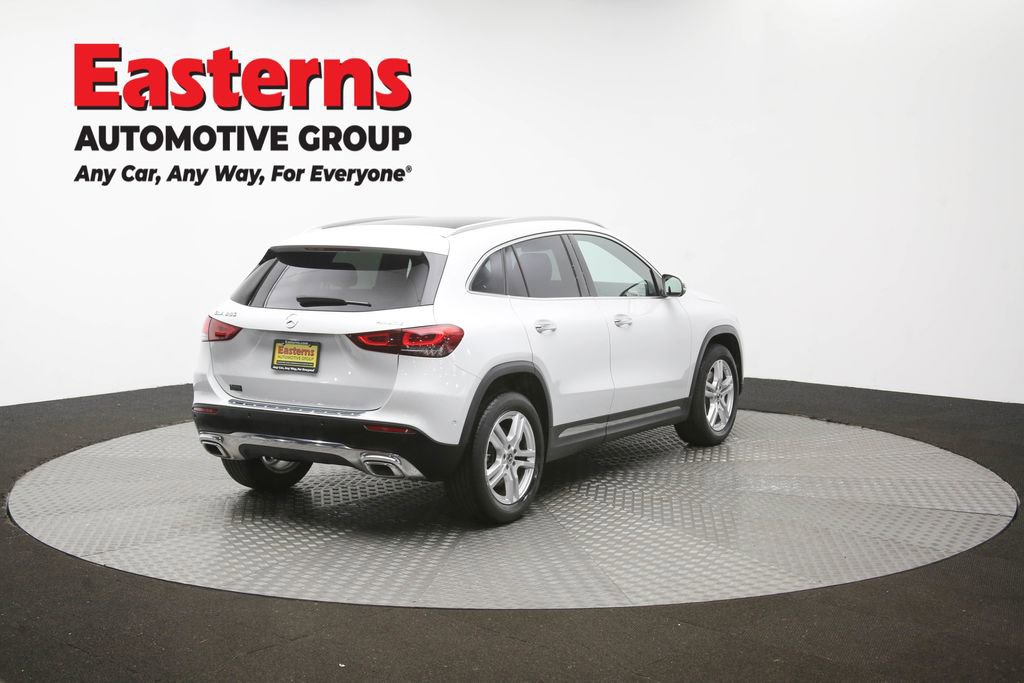 Used 2022 Mercedes-Benz GLA 250 4MATIC w/ Premium Package Lite image 43