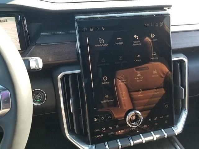 New 2026 GMC Acadia Denali Ultimate w/ LPO, Floor Liner Package image 18