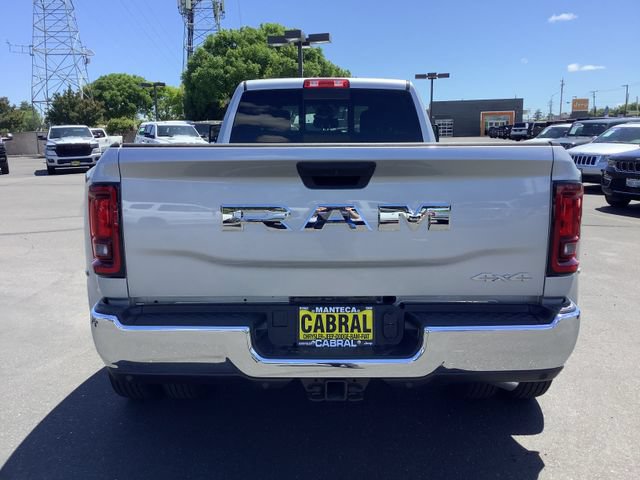 New 2026 RAM 3500 Tradesman AWD/4WD image 26