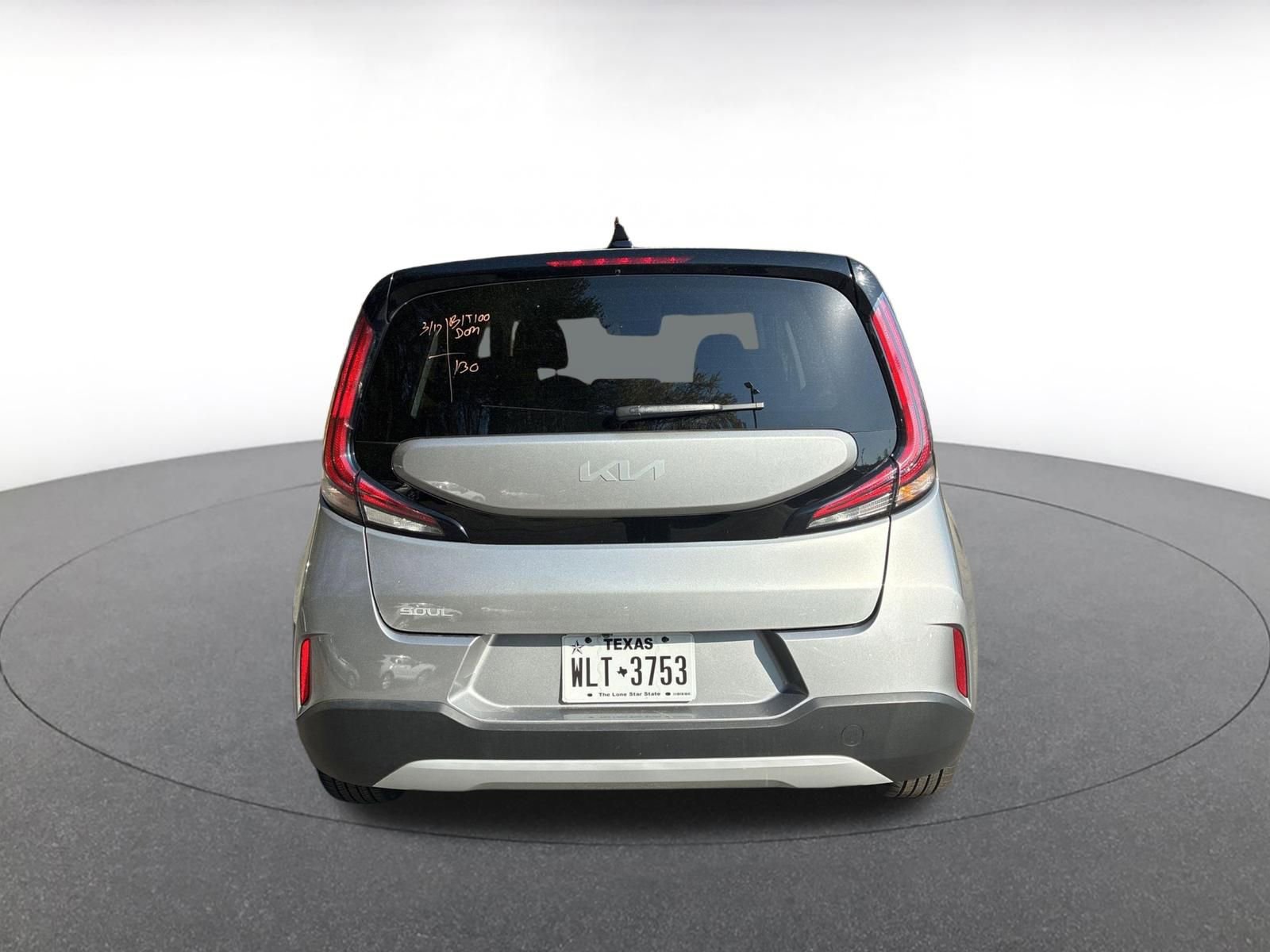 Used 2025 Kia Soul LX w/ LX Technology Package image 6