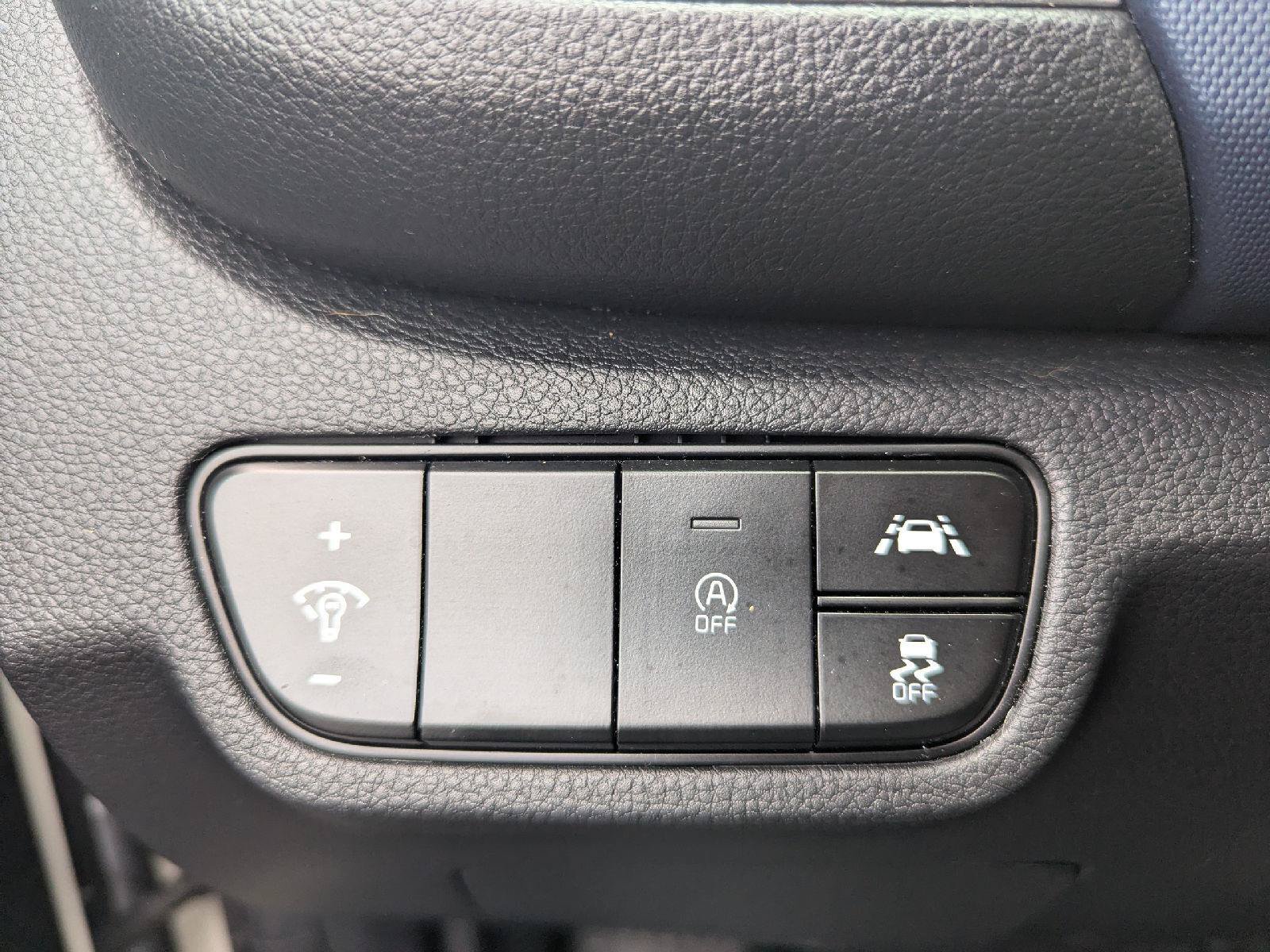 Used 2021 Kia Seltos S AWD/4WD image 21