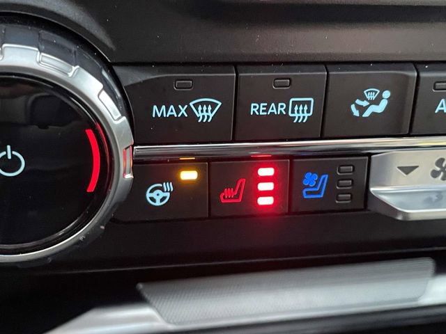 Certified 2025 Ford F350 Platinum w/ Platinum Plus Package image 30